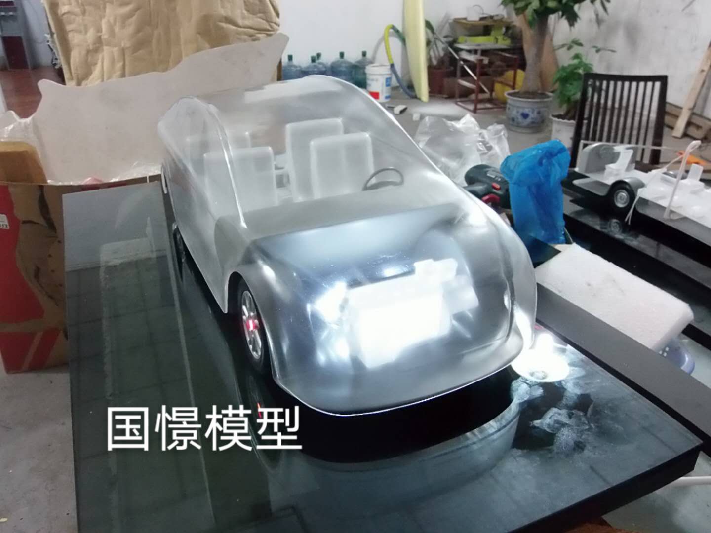 肃南裕透明车模型