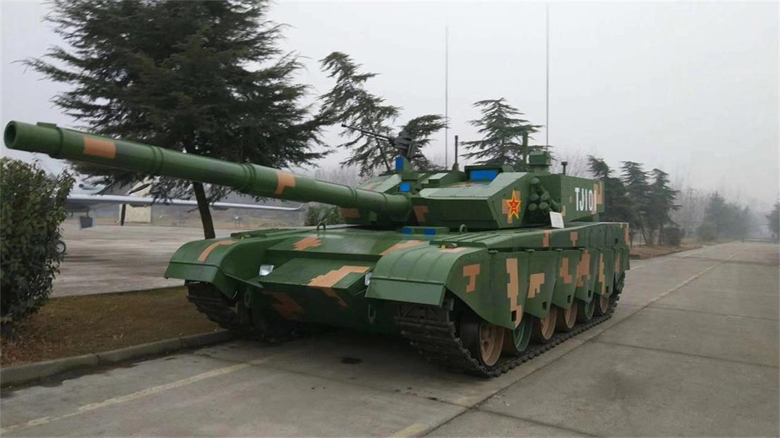 肃南裕坦克模型