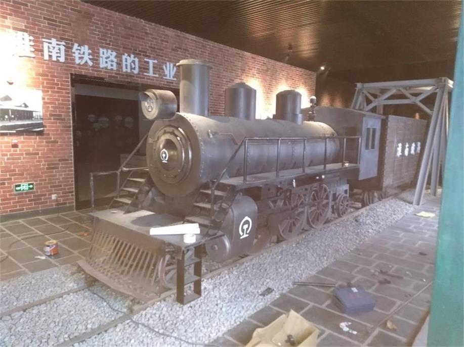 肃南裕蒸汽火车模型